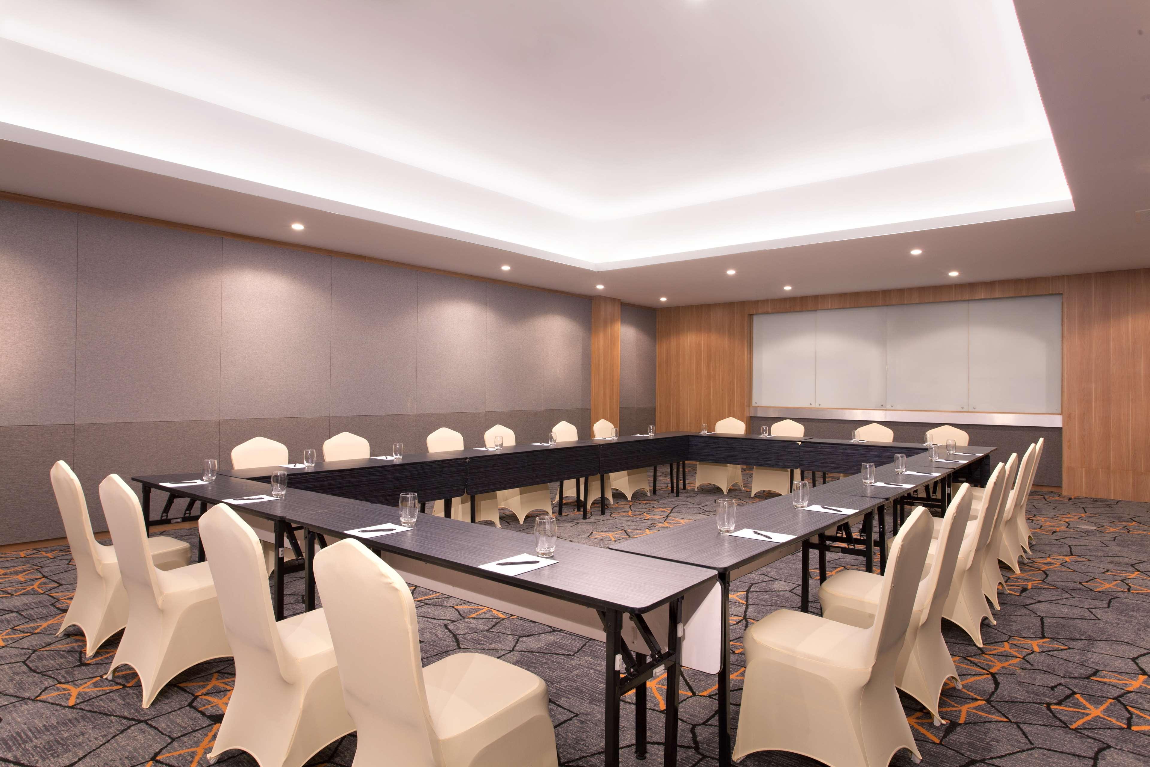 Aiho Hotel Medan Dış mekan fotoğraf