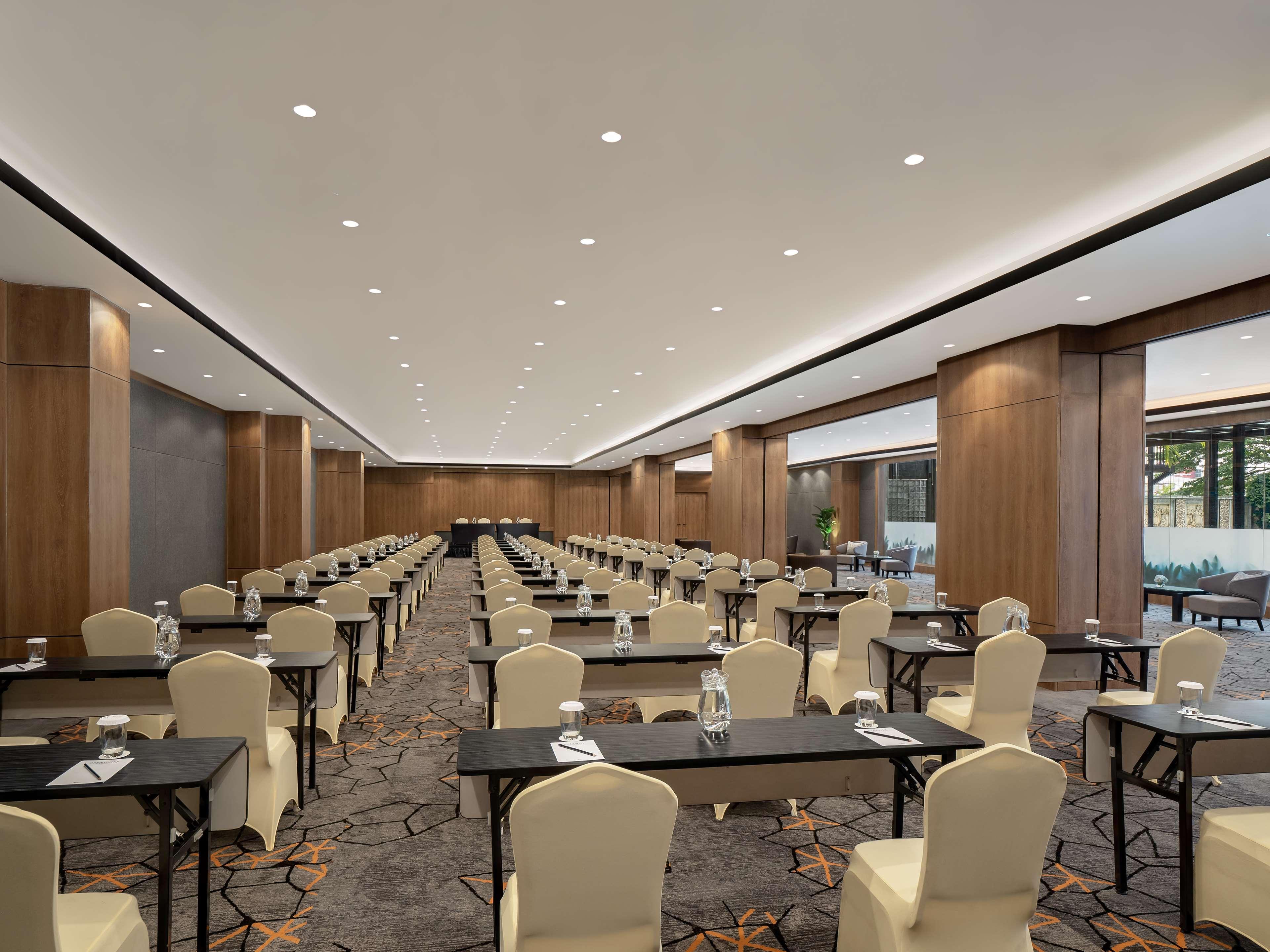 Aiho Hotel Medan Dış mekan fotoğraf