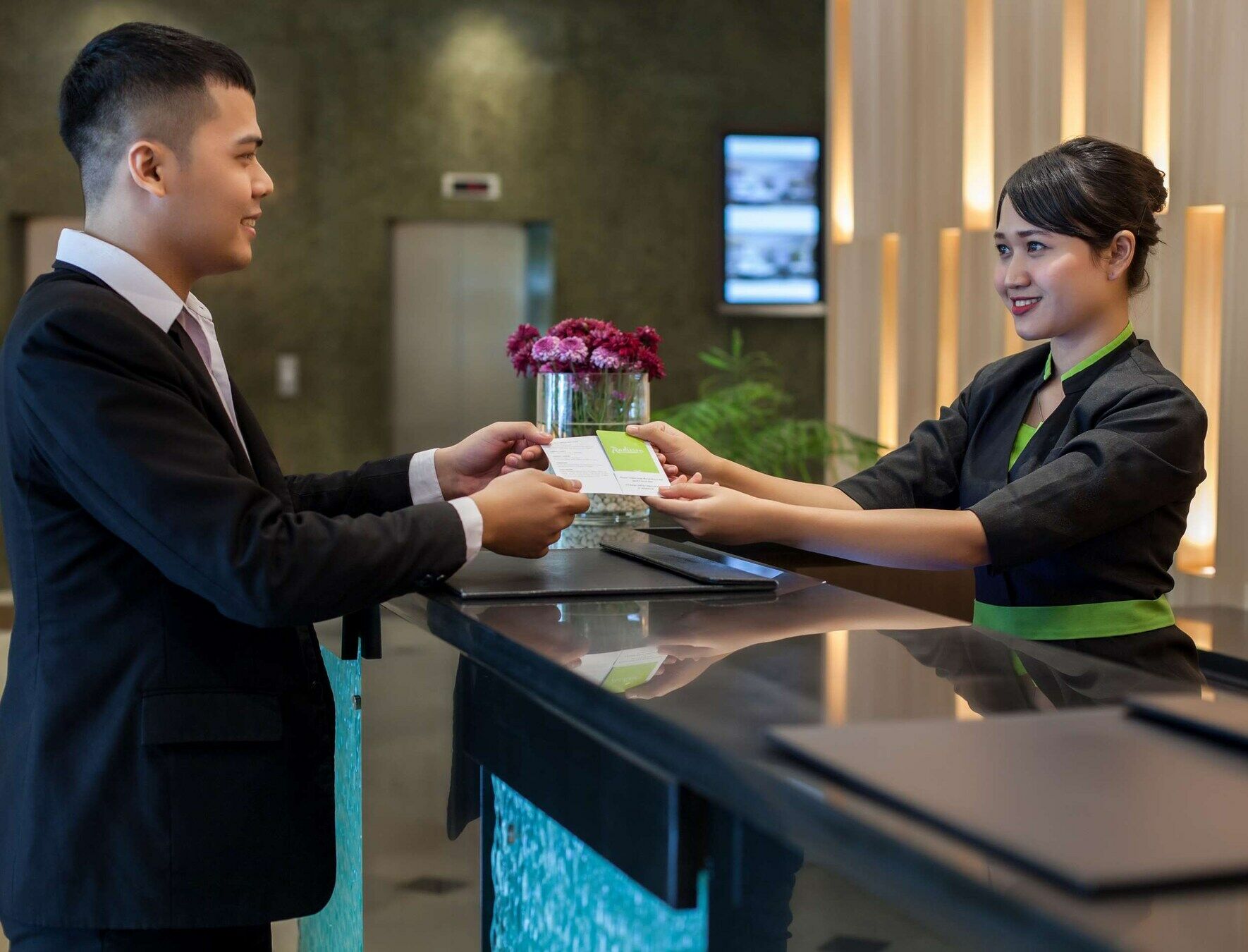 Aiho Hotel Medan Dış mekan fotoğraf